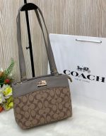 COACH  - Image 8