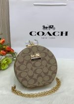 COACH - Image 4