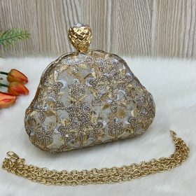 FANCY CLUTCH