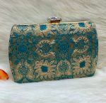 FANCY CLUTCH - Image 3