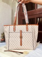 MK SIGNATURE TOTE BAG
