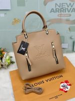 LV Big Size Shoulder Bag for Girls - Image 6