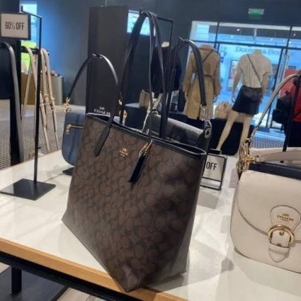 COACH CITY SIGNATURE
