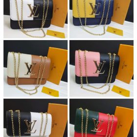 Cross Body Bag With Full Chain