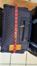 Michael Kors Bag With 2 Pouches - Image 4