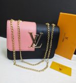 Cross Body Bag With Full Chain - Image 8