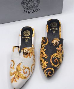 Versace pums