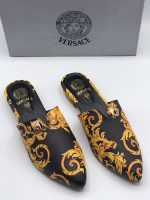 Versace pums