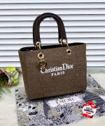 CHRISTIAN DIOR