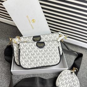 Michael Kors Pouchette Bag