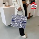 Charistian Dior Bag