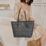 Coach AAA Quality imported shoulder handbag - Image 4