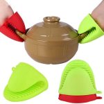 2Pc Silicone Heat Resistant Pot Holder - Image 5