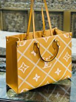 Louis Vuitton on the go - Image 8