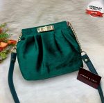 CHARLES & KEITH - Image 4