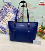 Christian Dior - Image 3