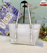 Christian Dior - Image 4