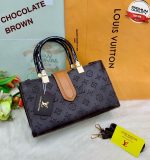 LOUIS VUITTON Hand Bag - Image 6