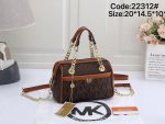 High Quality Michael Kors Bag - Image 8