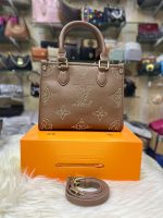 Louis Vuitton - Image 2