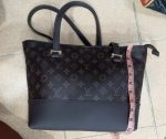 Lv High Quality Tote Bag With Clutch Wallet - Image 3