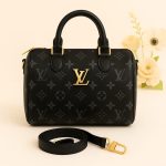 LOUIS VUITTON HIGH QUALITY SHOULDER BAGS FOR GIRLS - Image 6