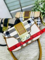 BRANDED TRENDING CROSSBODY FOR WOMEN  - Image 3