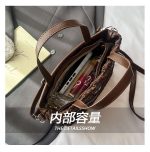 OFFICIAL BRANDED HANDBAG & CROSSBODY - Image 6