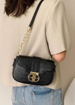 New High Quality CrossBody Bag For Girls - Image 6