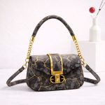 New High Quality CrossBody Bag For Girls