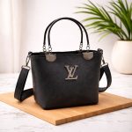 Louis Vuitton Handbags & crossbody bag - Image 5